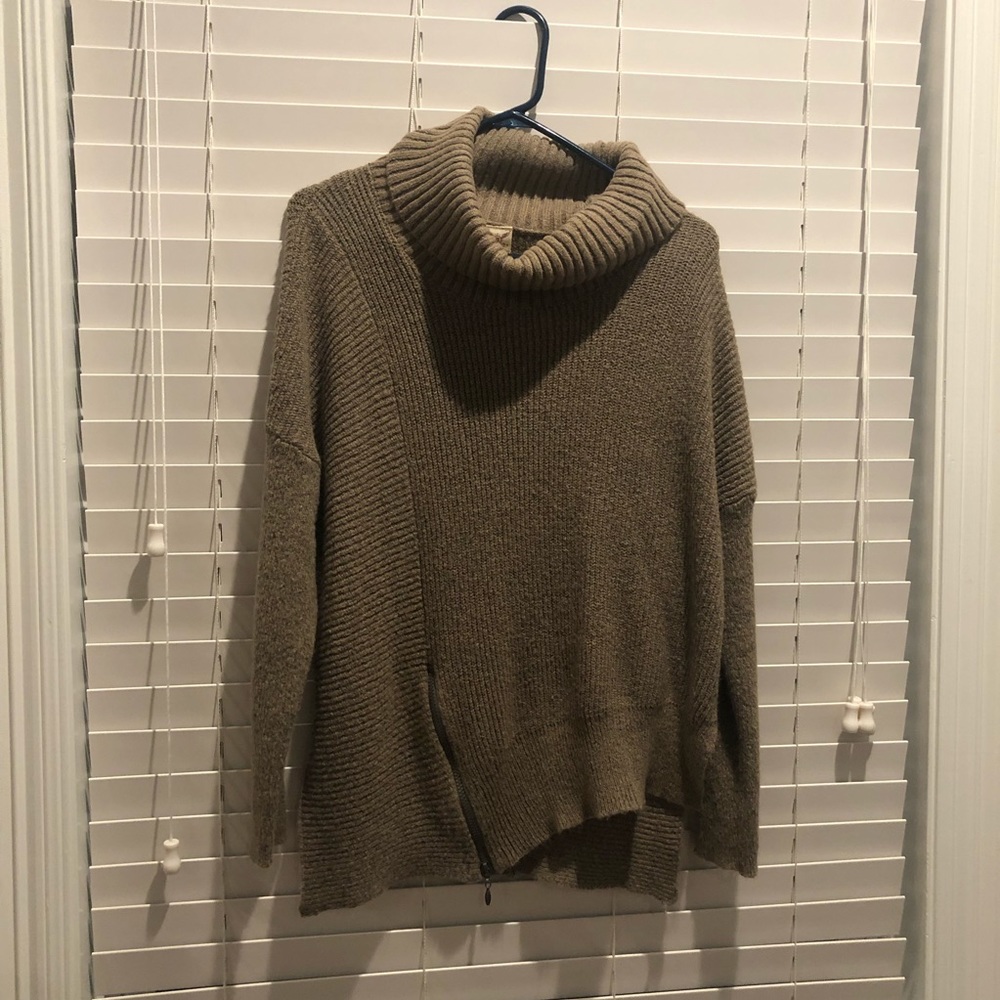 Turtle Neck Sweater